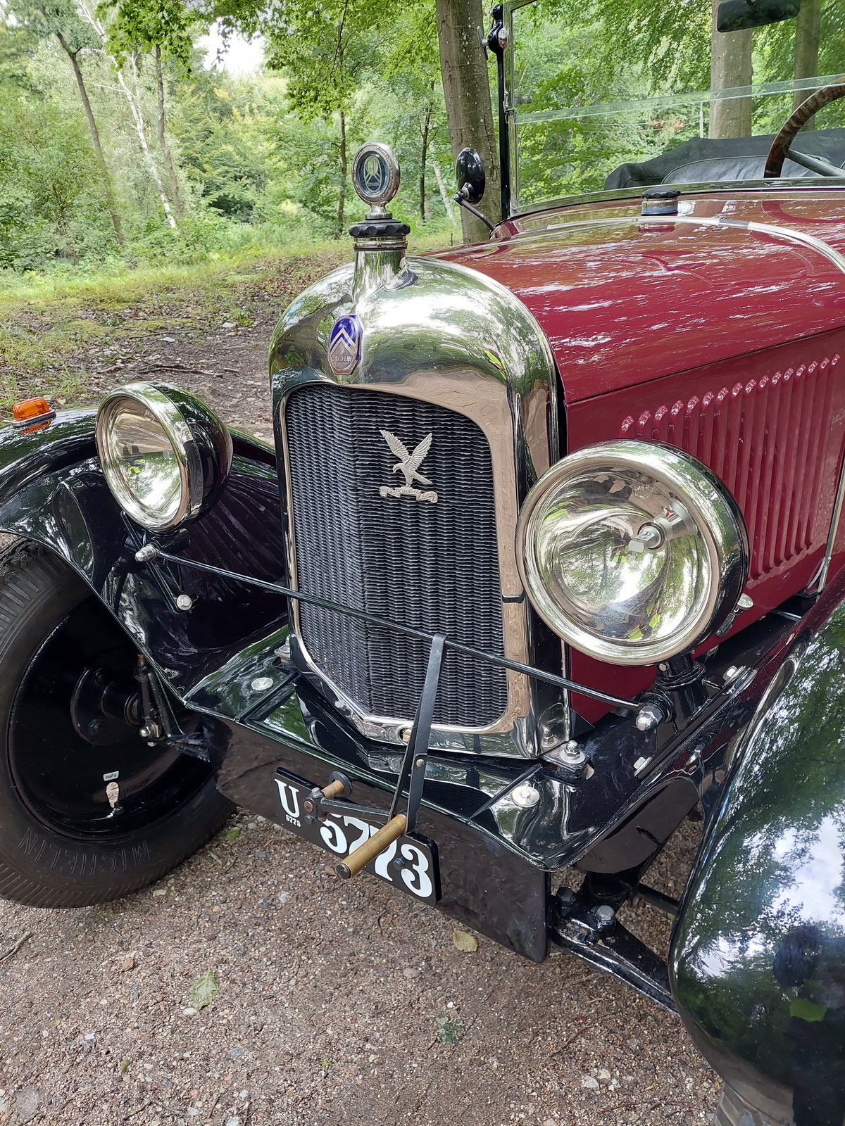 En bil fra seriproduktionens barndom